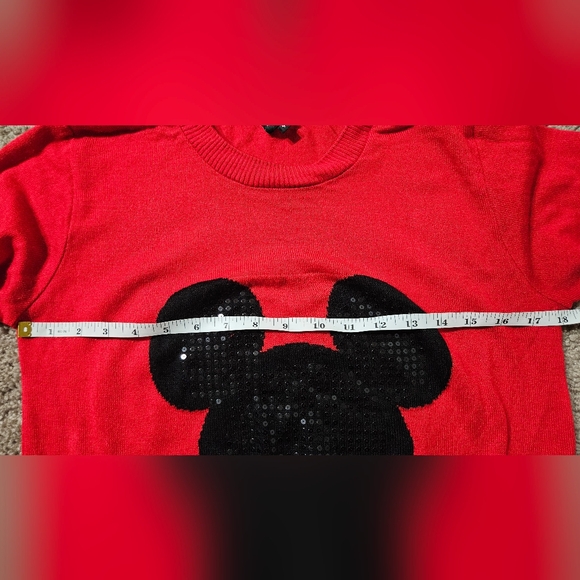 Stylish Red Sweater with Black Sequin Design - Picture 7 of 8